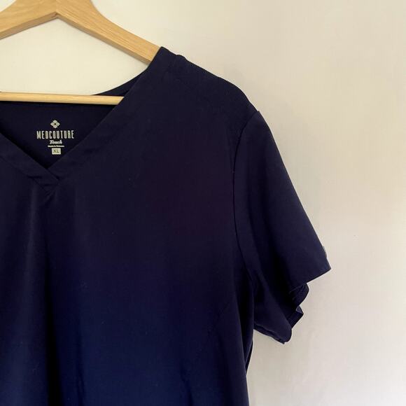 Medcoutre touch navy blue scrubs shirt women's size XL casual pockets top - Picture 2 of 8